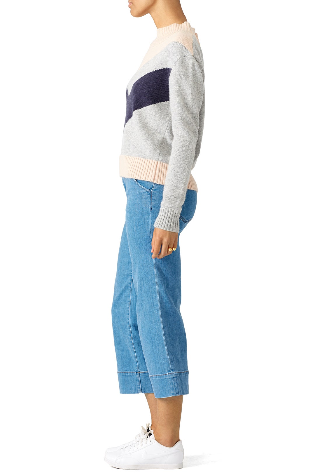 Deep Colorblock Knit Sweater by ELLIATT 2