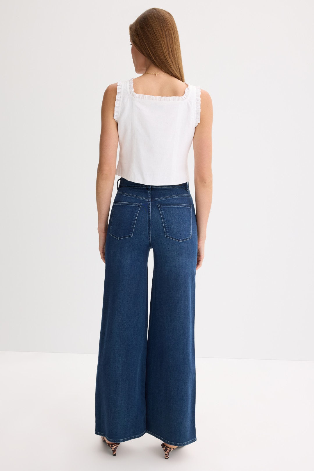 Hepburn Wide Leg high Rise 32" by DL1961 2
