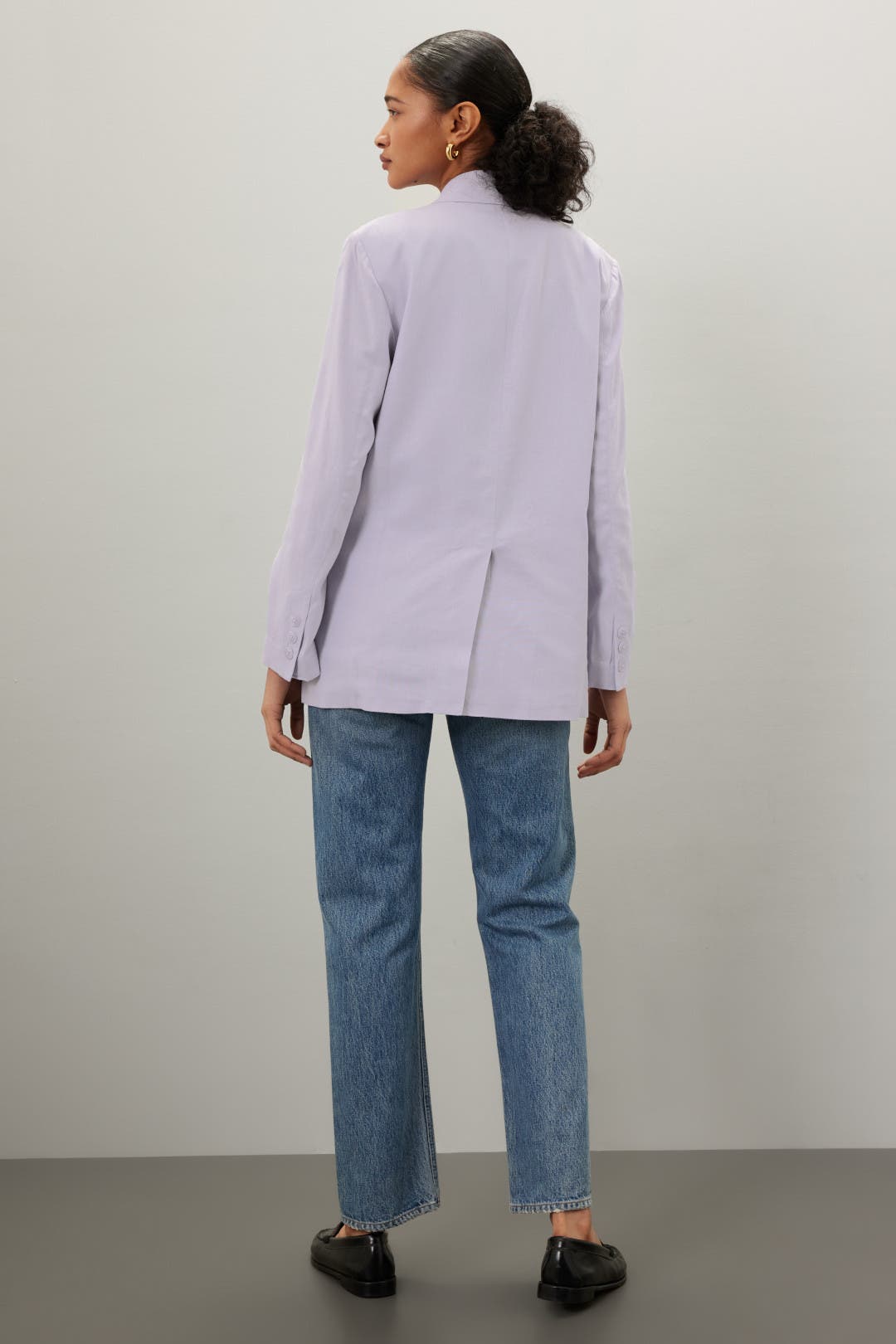 新品タグ付き 春物アルマーニコレツォーニ　薄紫 テーラードジャケット サイズ50 Lilac Linen Blazer by Thakoon x RTR | Rent the Runway