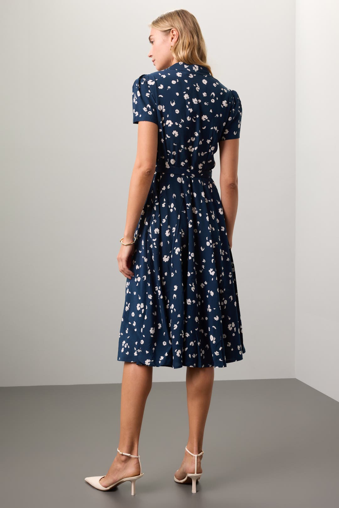 Hampton Short Sleeve Day Dress by Polo Ralph Lauren | Rent the Runway