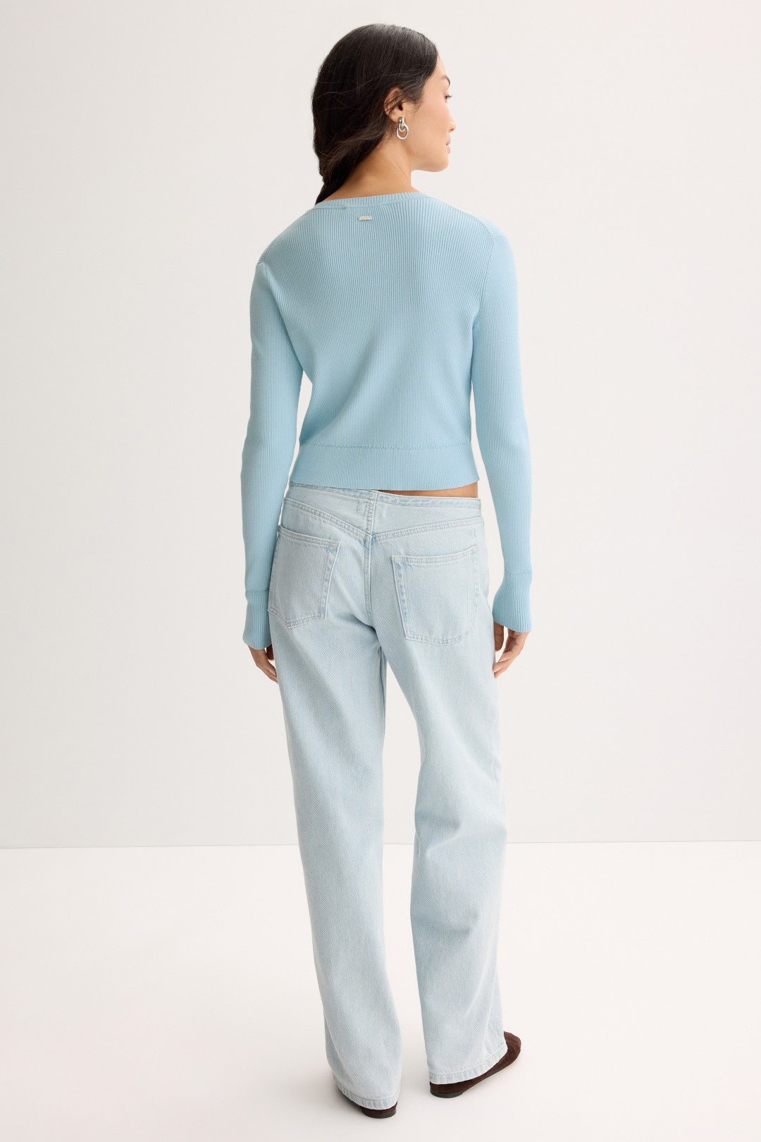 Zoe Classic Cropped Cardigan by Toccin 2