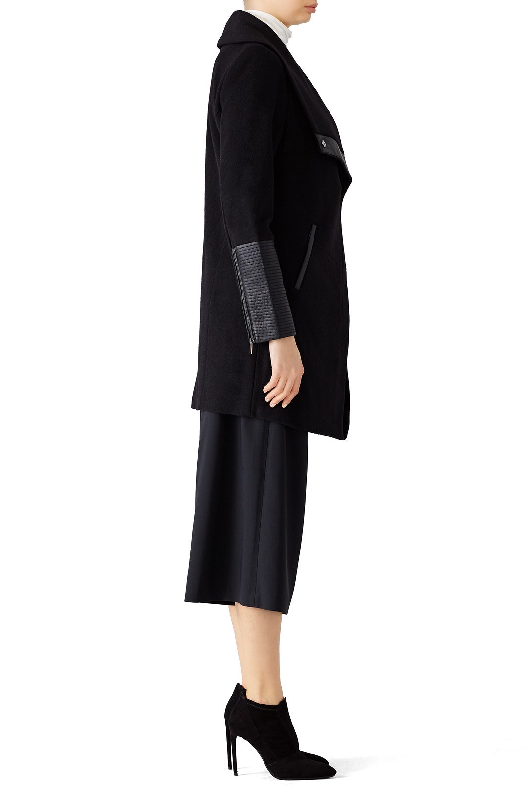 Black Diana Coat by Badgley Mischka 2