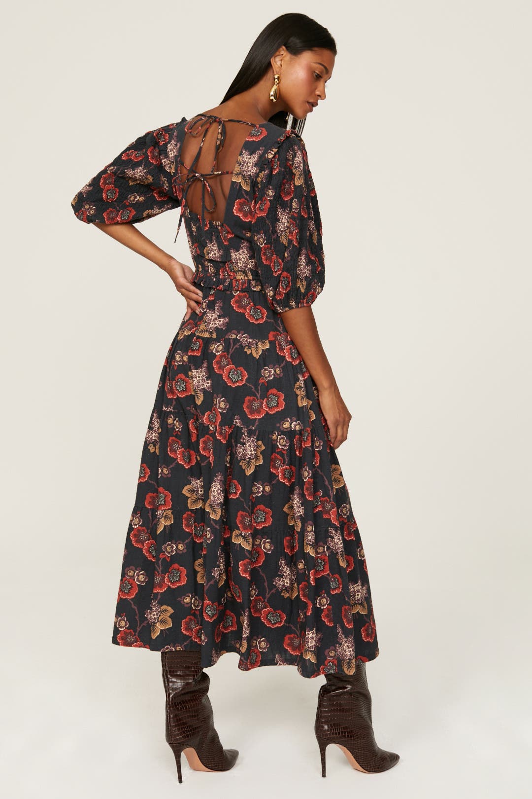 【完売品】サンサカエプチ　Laura smocked dress 完売品】サンサカエプチ Laura smocked dress il_1080xN