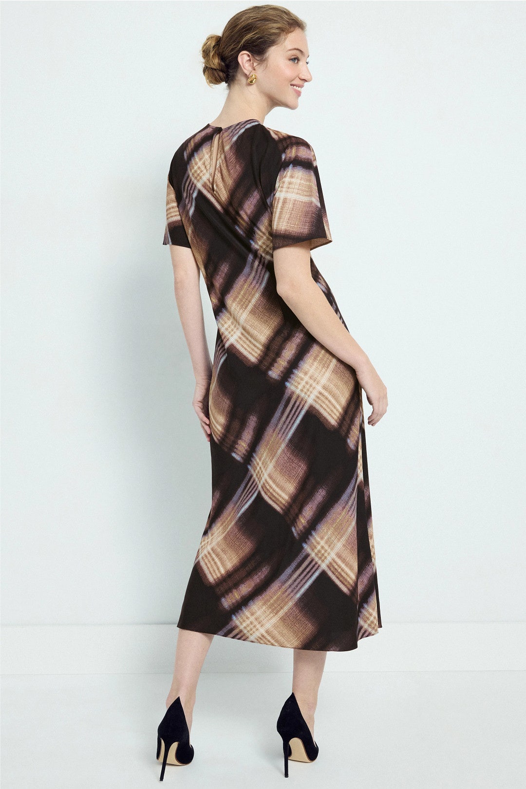 Printed Twist Detailed Midi Dress by Luxely 2