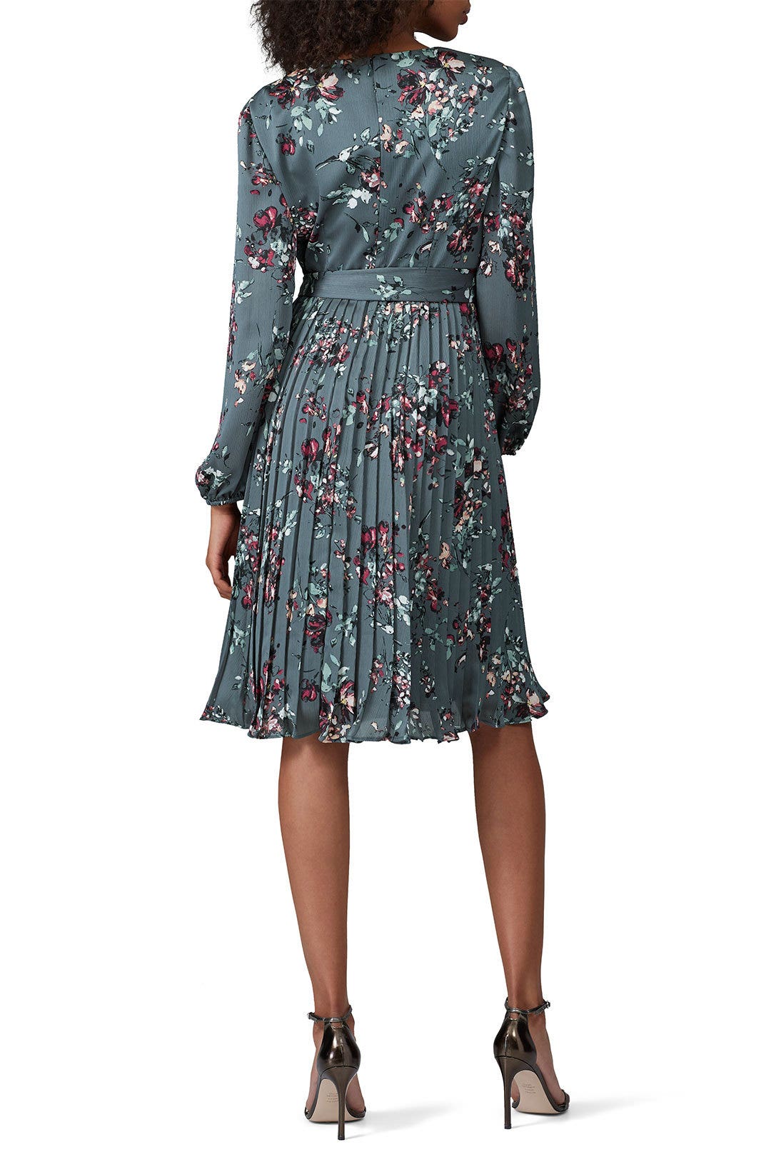 Floral Printed Crinkle Dress by Adrianna Papell | Rent the Runway Floral Printed Crinkle Dress by Adrianna Papell | Rent the Runway