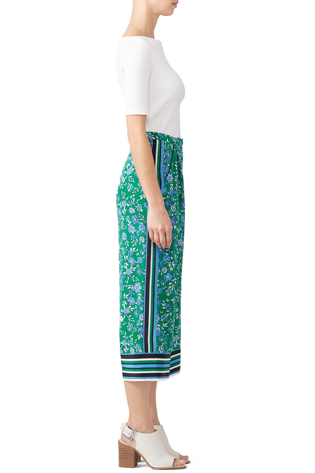 Aster Floral Crop Pants by Nicholas 2