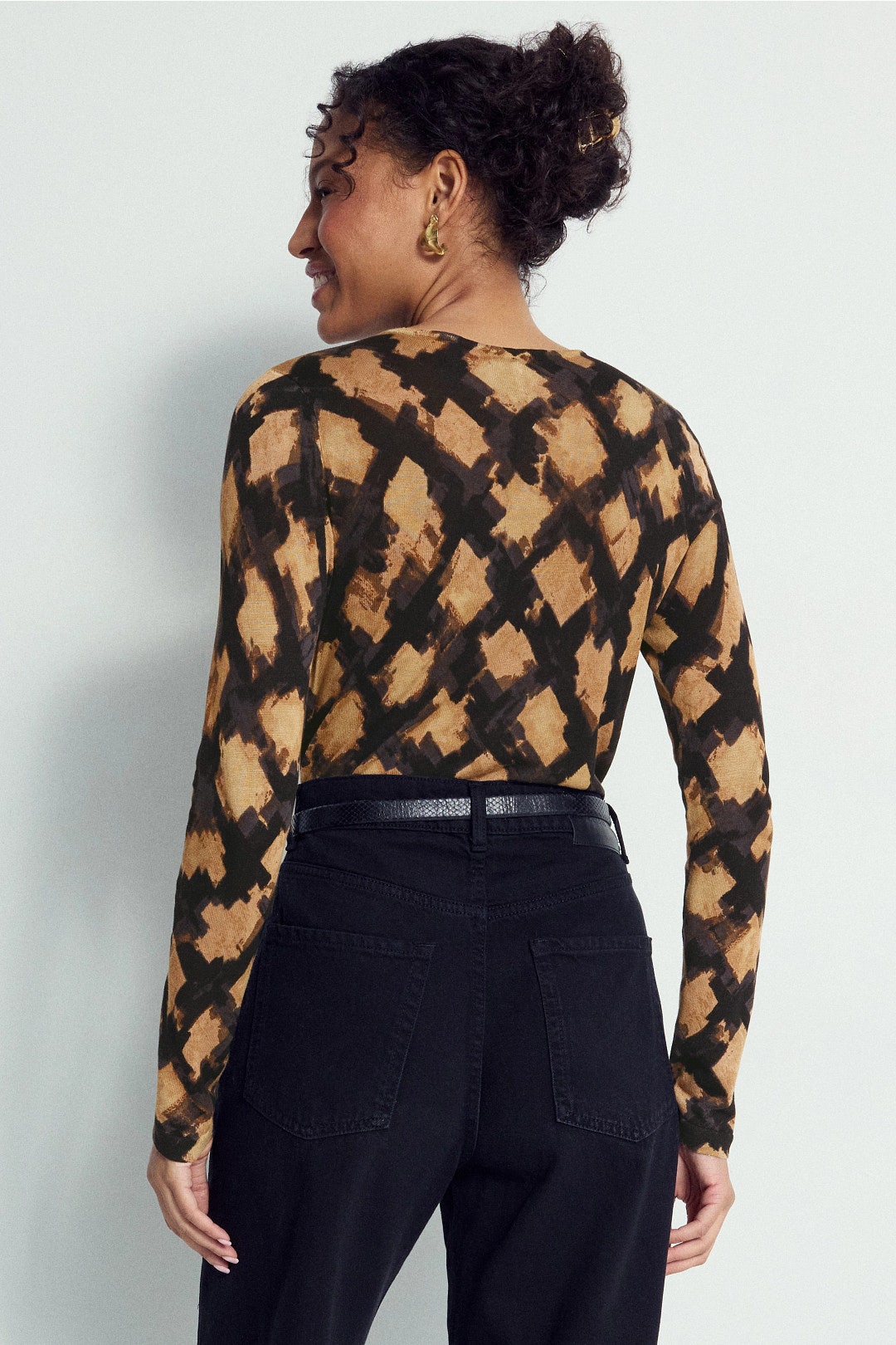 Glowy Check Sweater by NIC + ZOE 2