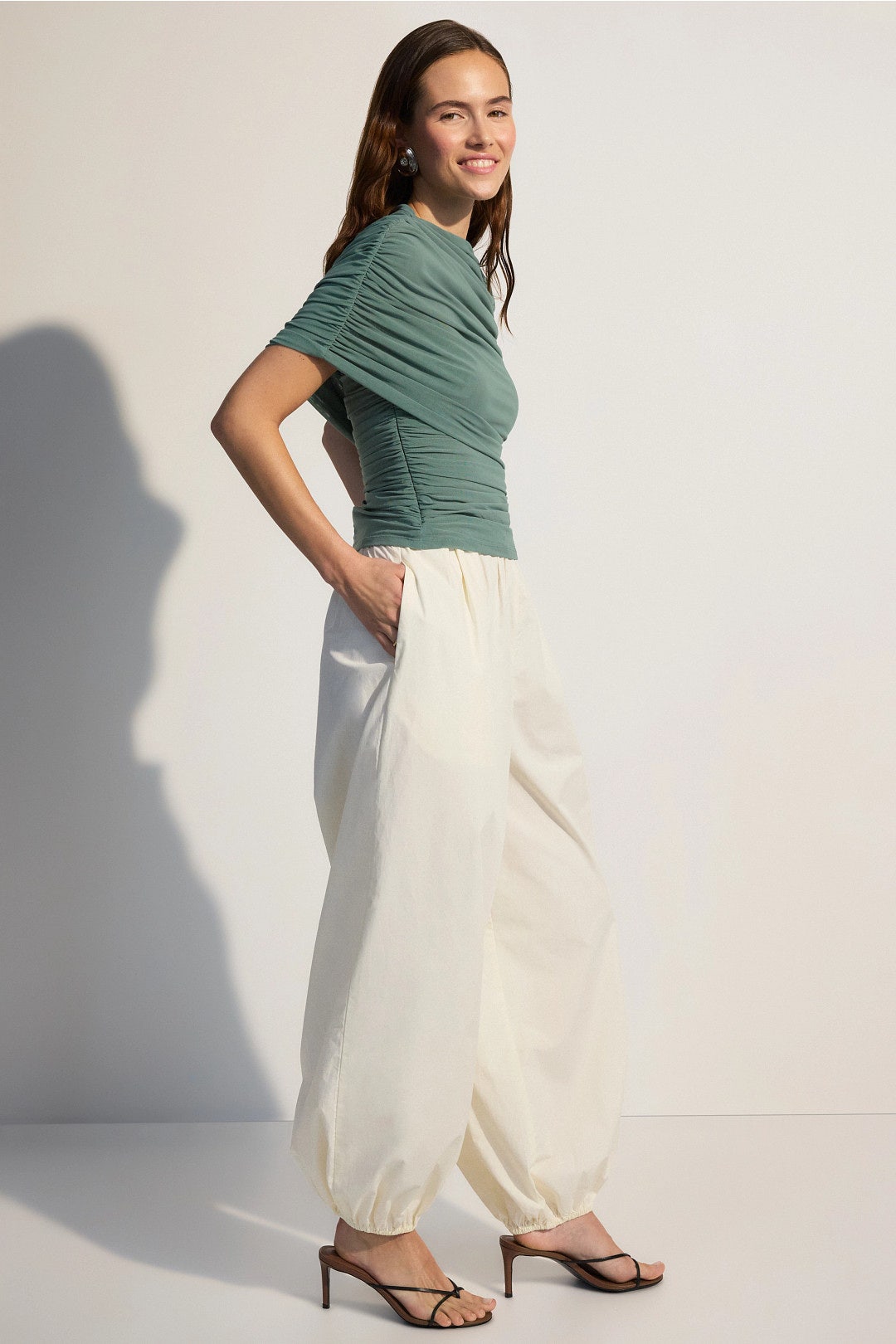 Vega Top by Ronny Kobo 1
