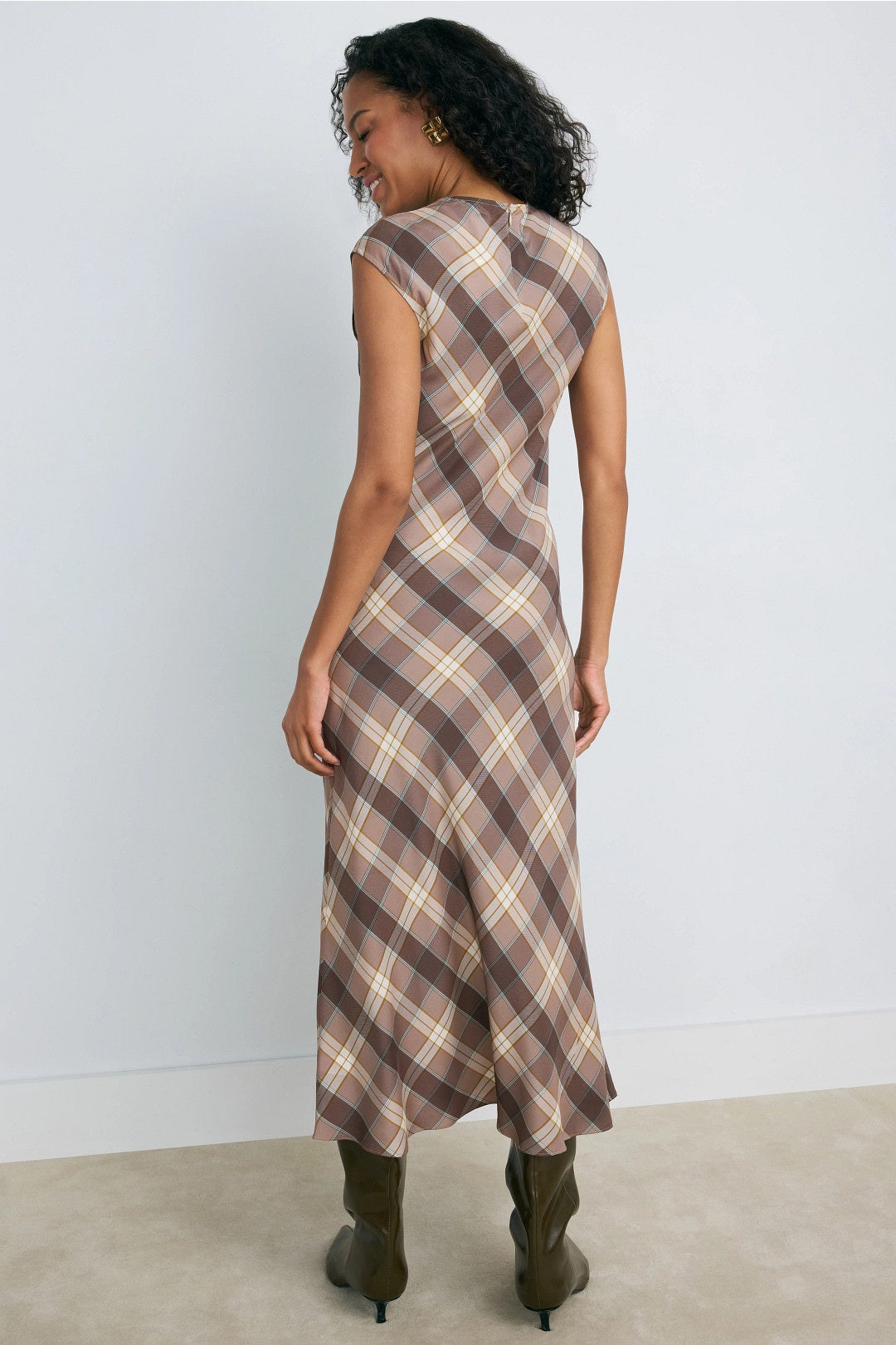 Minimal Bias Dress by Argent 2