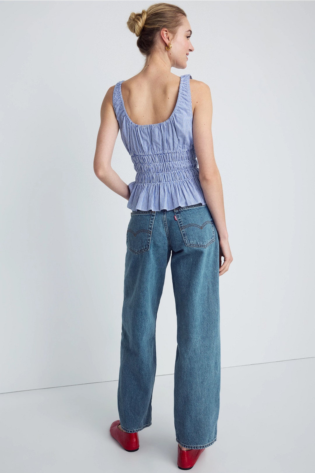 Light Blue Baggy Dad Jeans by Levi's 2