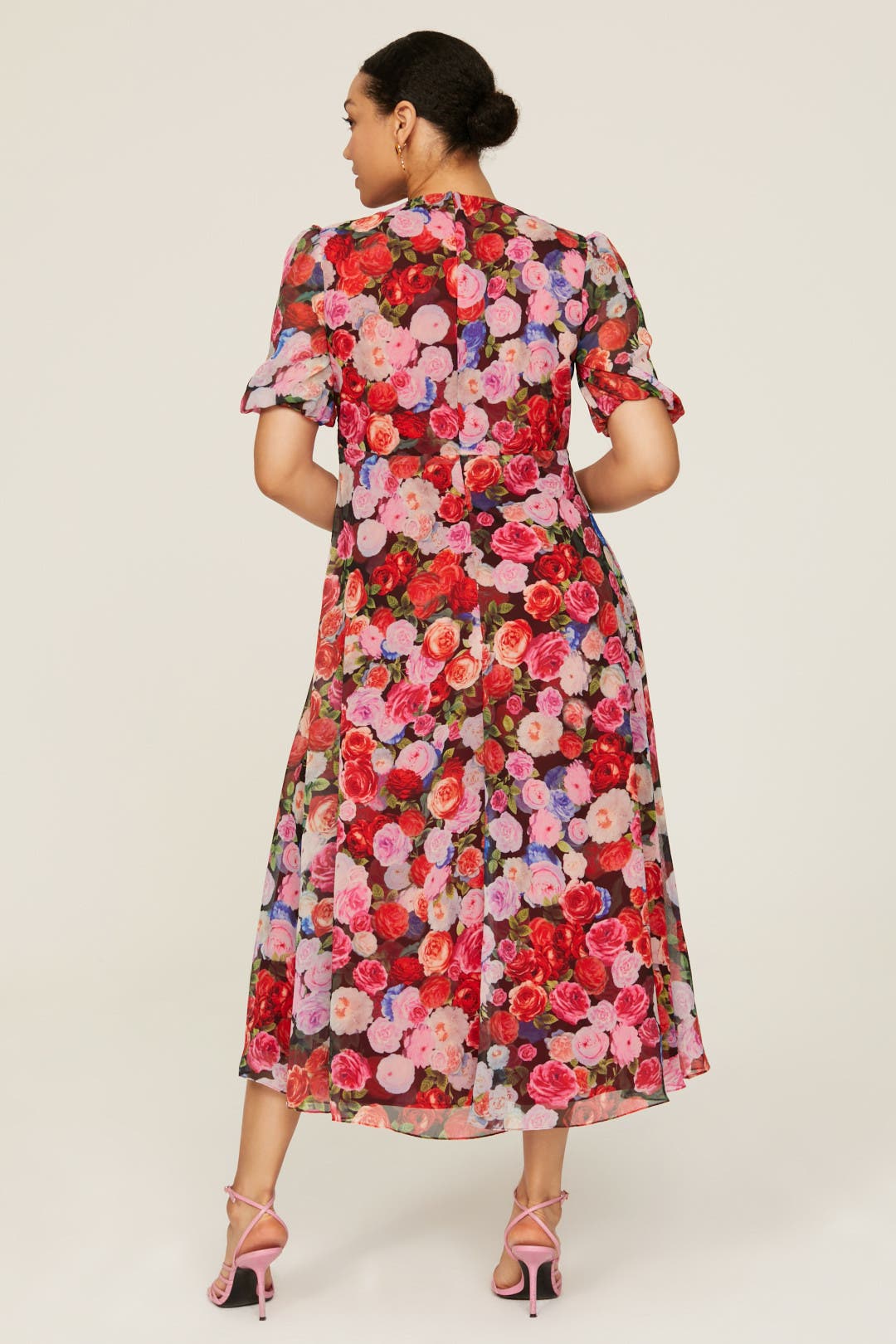 MAC DUGGAL フロントカットアウト イブニングドレス Puff-Sleeve Embellished Faux Wrap Illusion Puff Sleeve Gown - Mac Duggal
