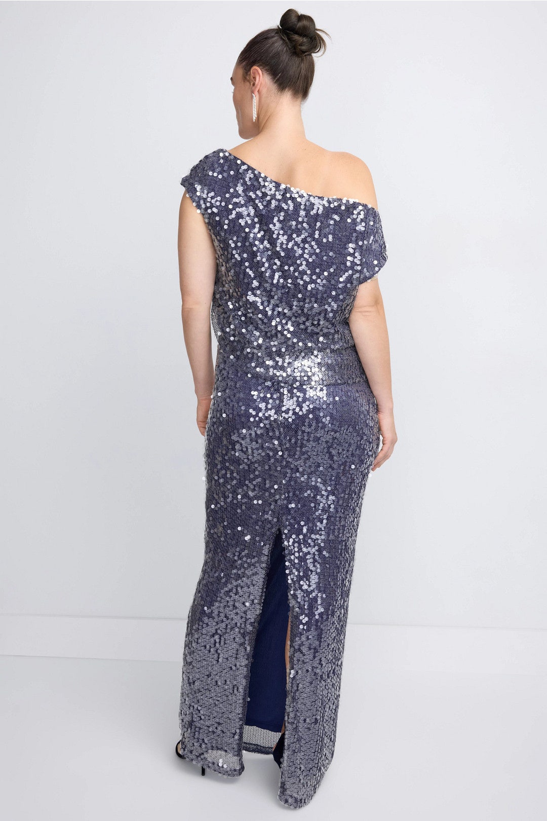 Asymmetrical Shoulder Maxi Dress by One33 Social 7