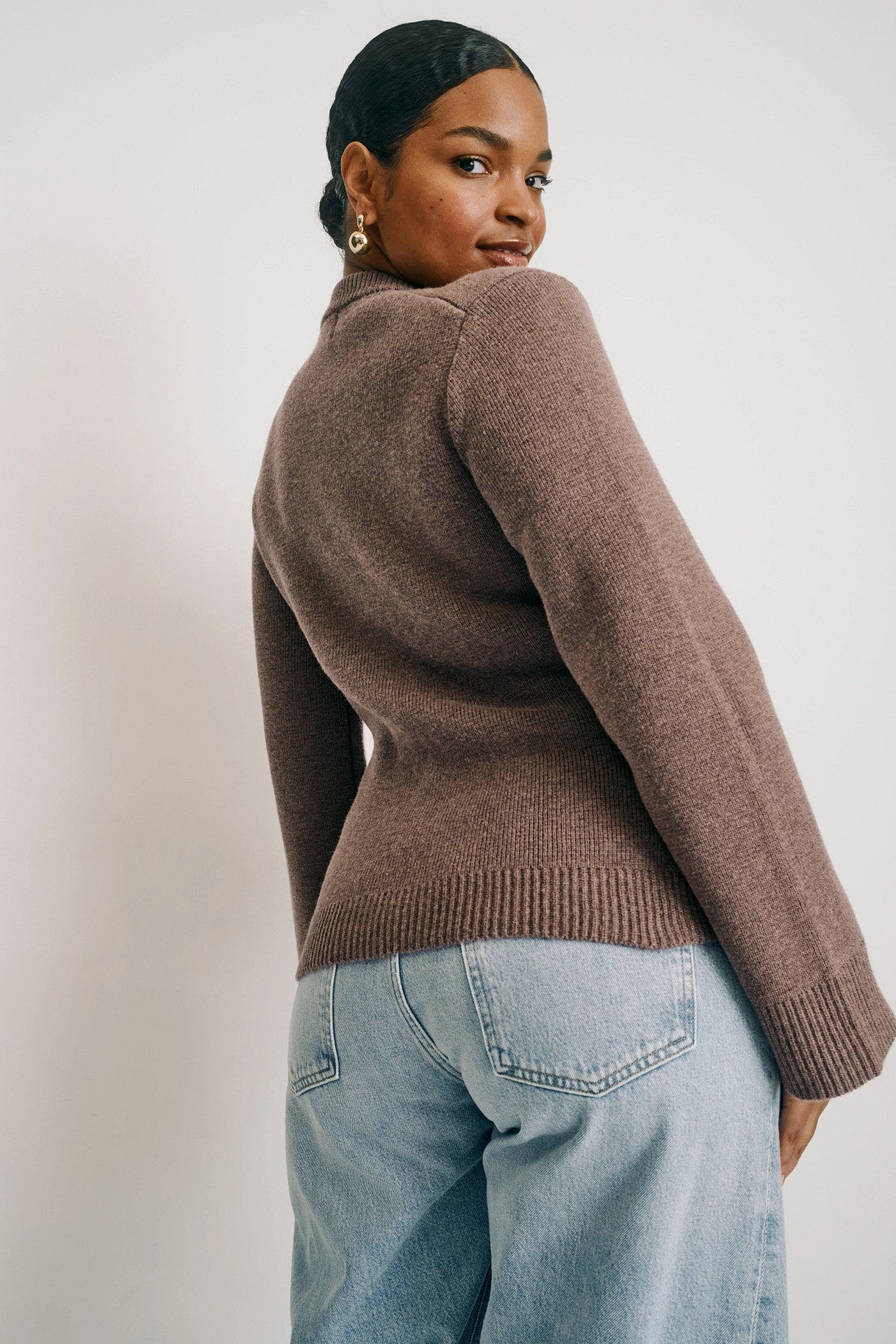 Eames Organic Cotton-Wool Button Cardigan by Modern Citizen 7