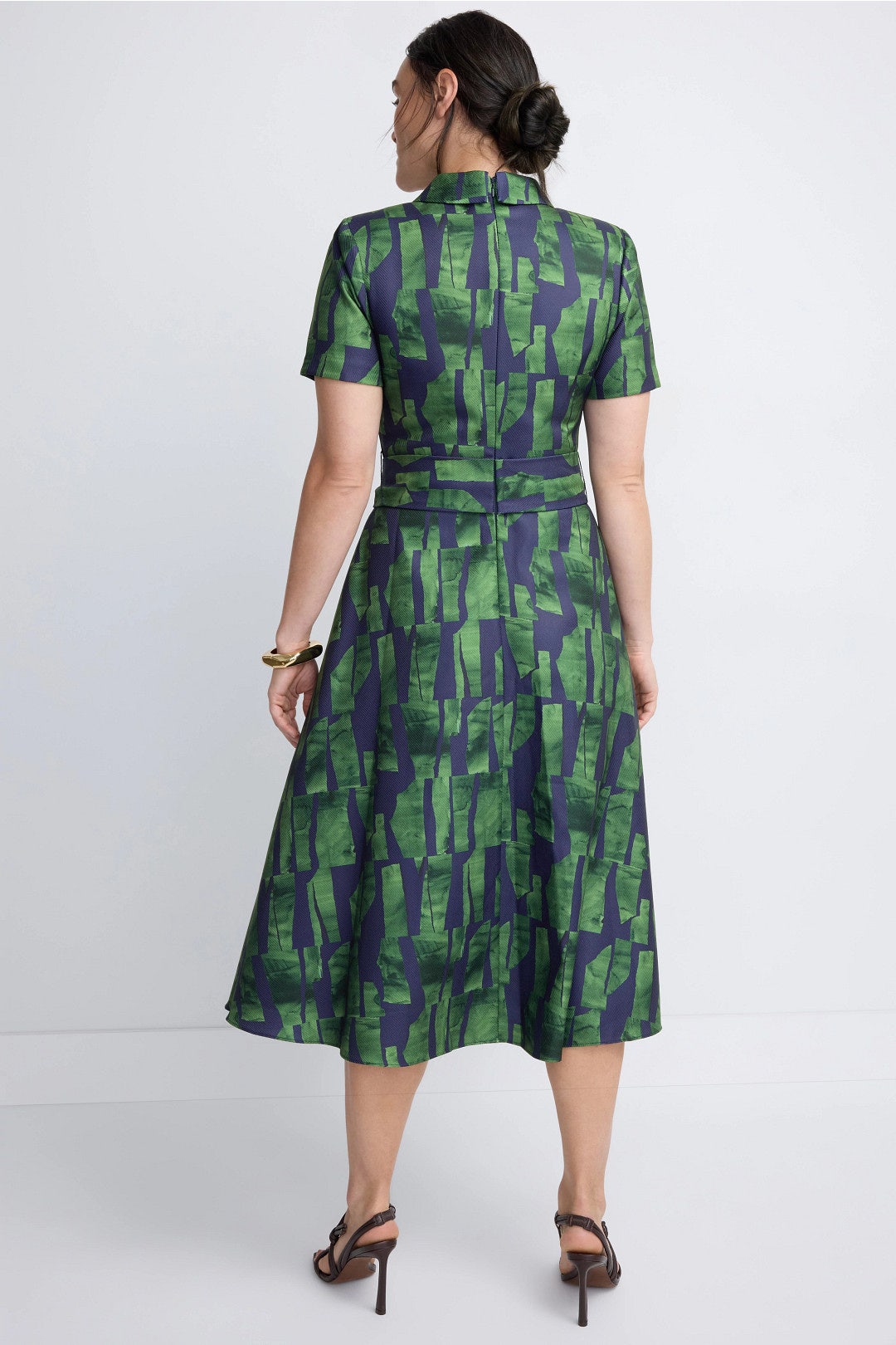 Short Sleeve Collar Full Skirt Day Dress by Badgley Mischka 7