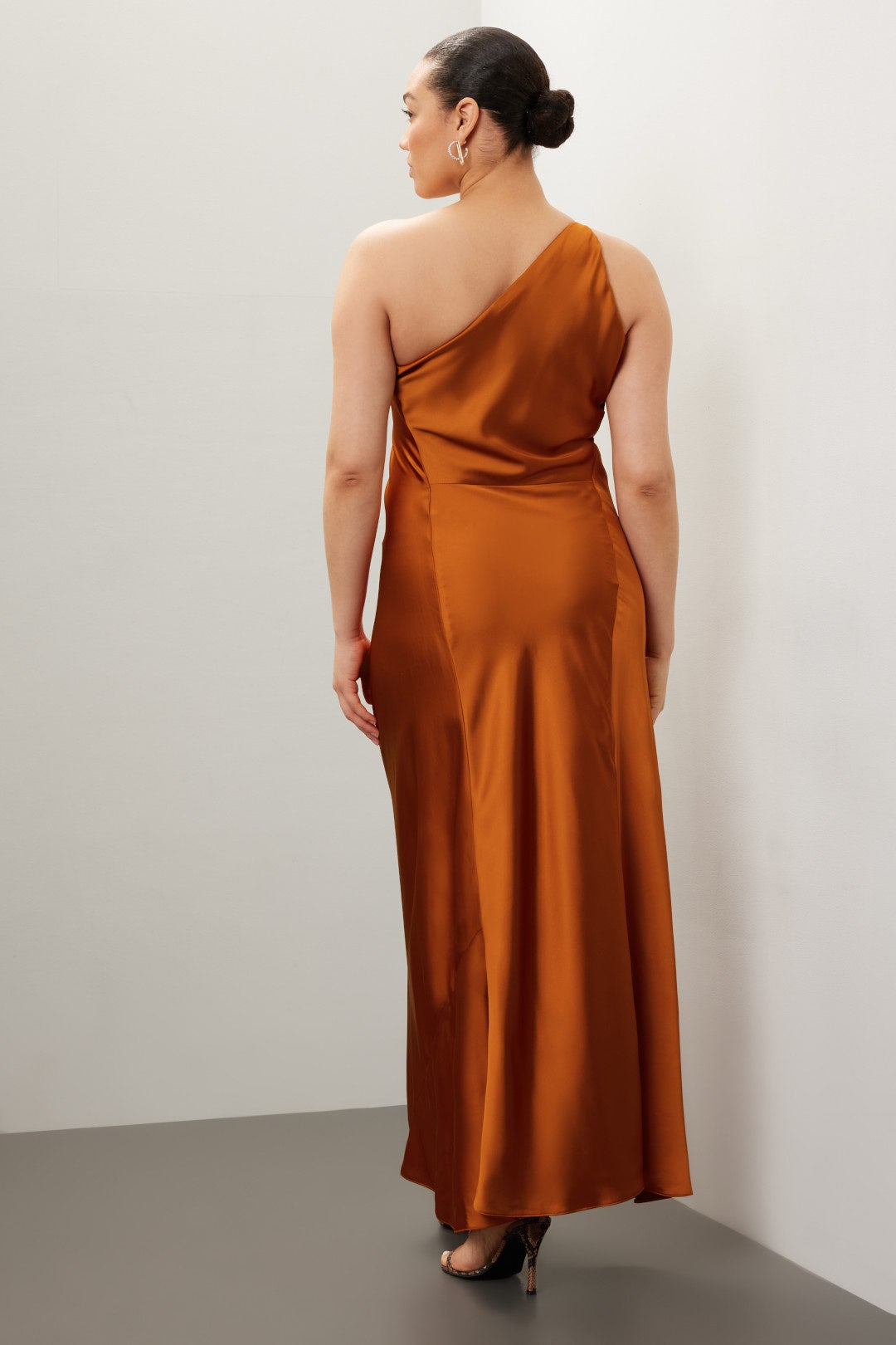 One Shoulder Gown by Obando x RTR 7