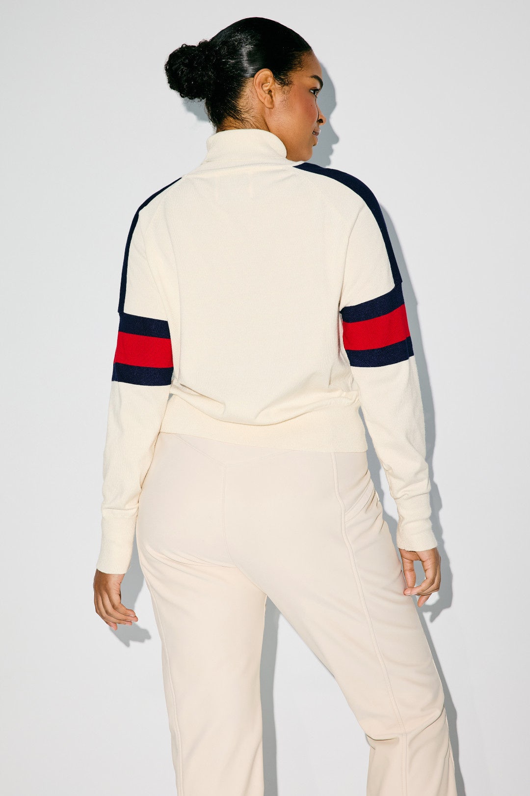 Jenni Turtleneck Sweater by Alexia Admor 7