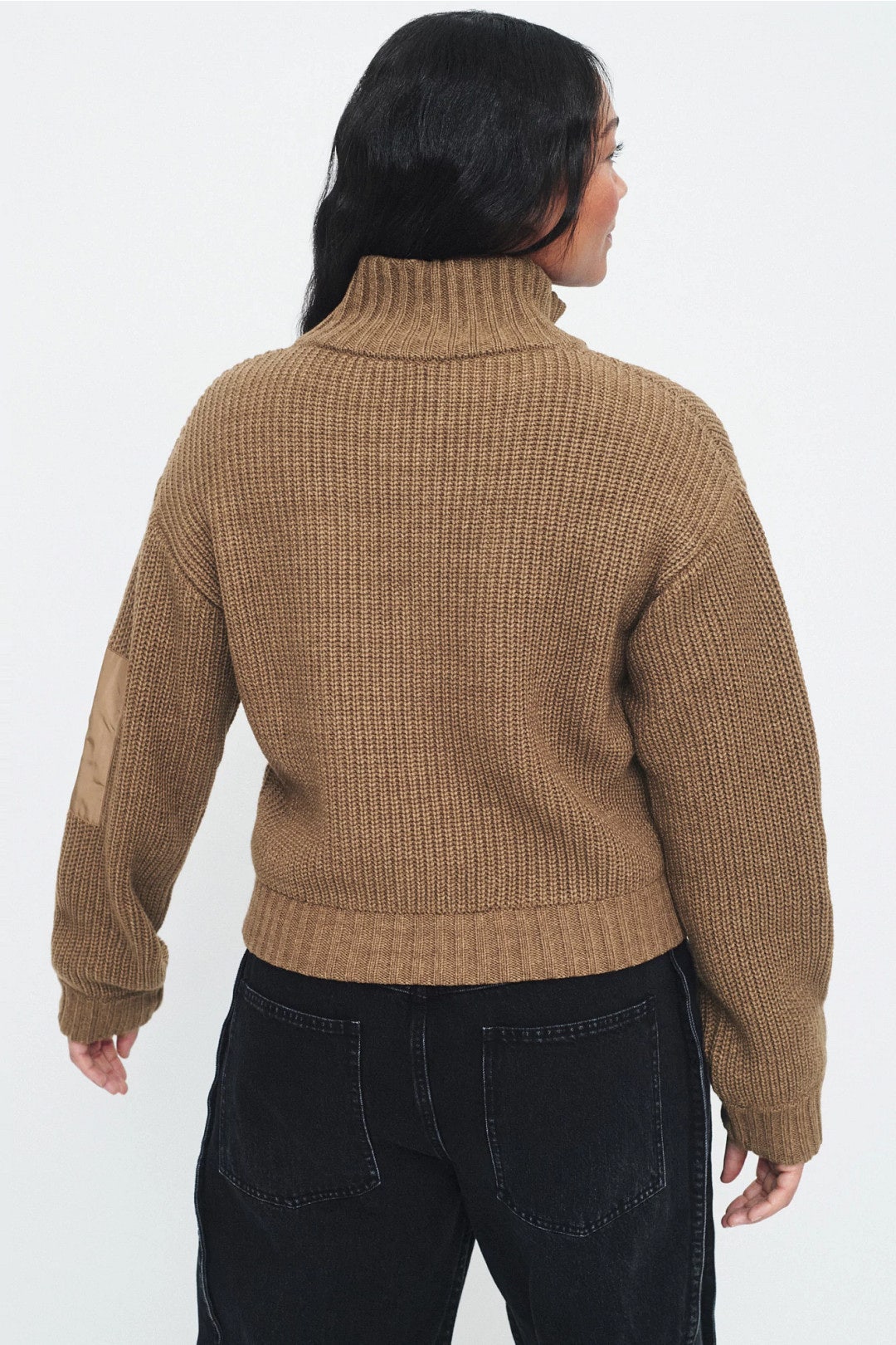 Clyde Patch Detail Quarter Zip Sweater by Baum und Pferdgarten 7