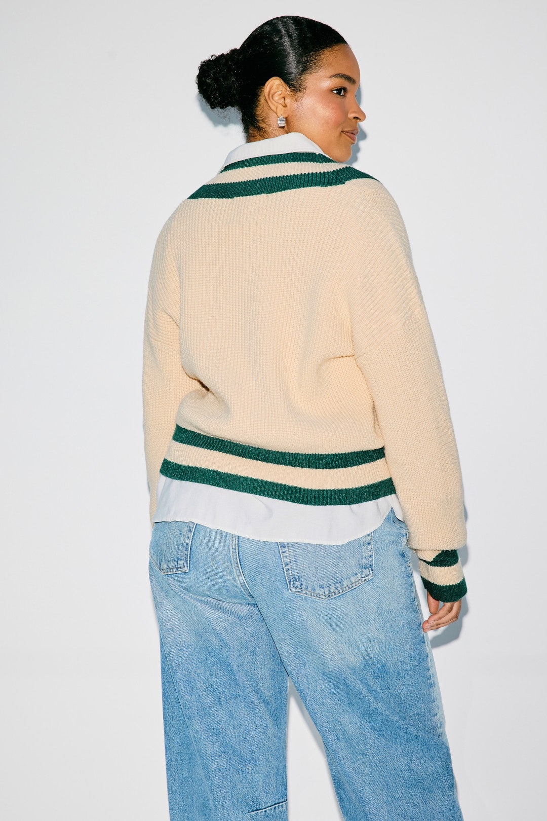 Leona V-Neck Sweater by Alexia Admor 7