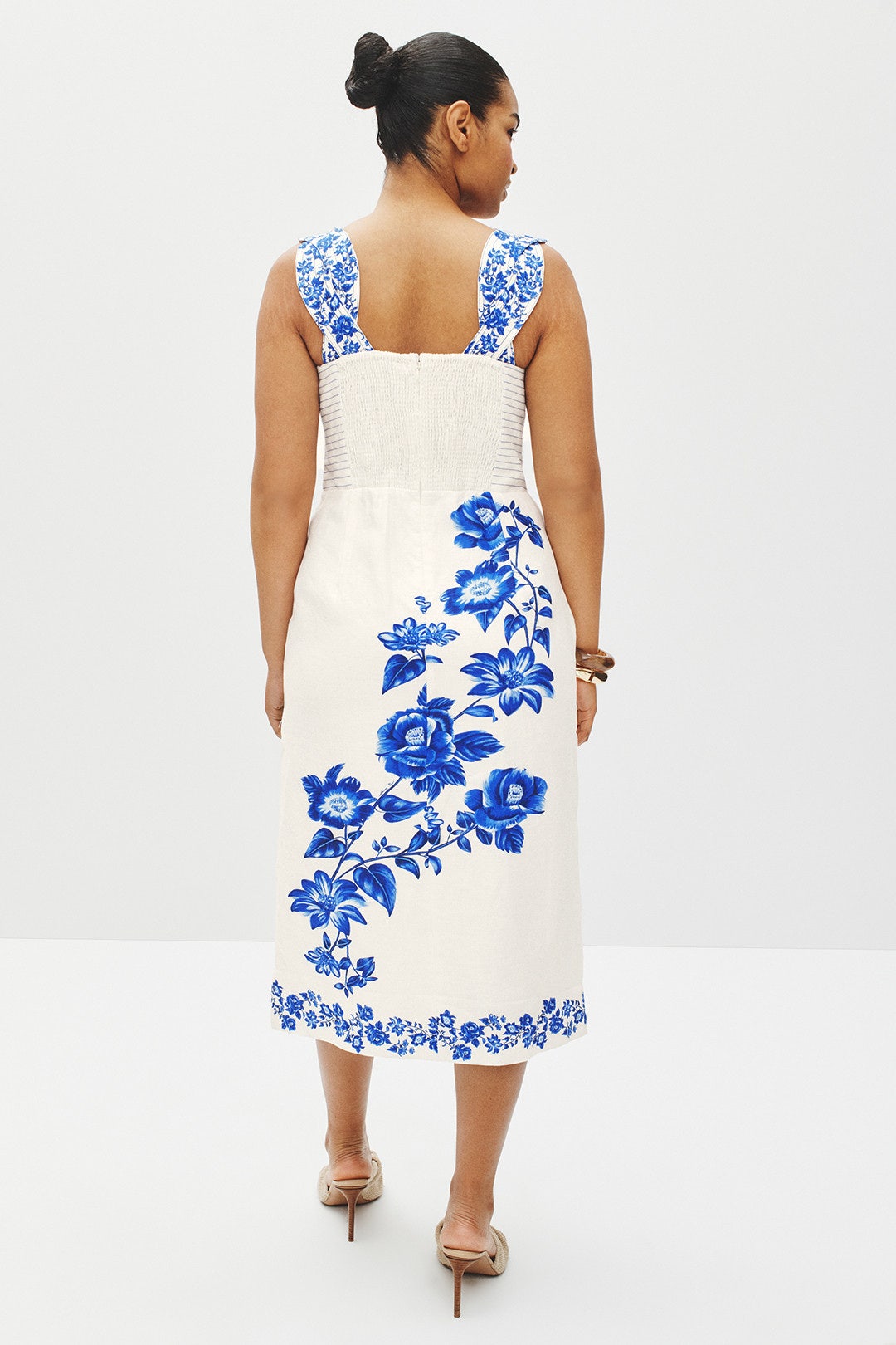 Off-White Floral Cascade Wavy Midi Dress by FARM Rio 7