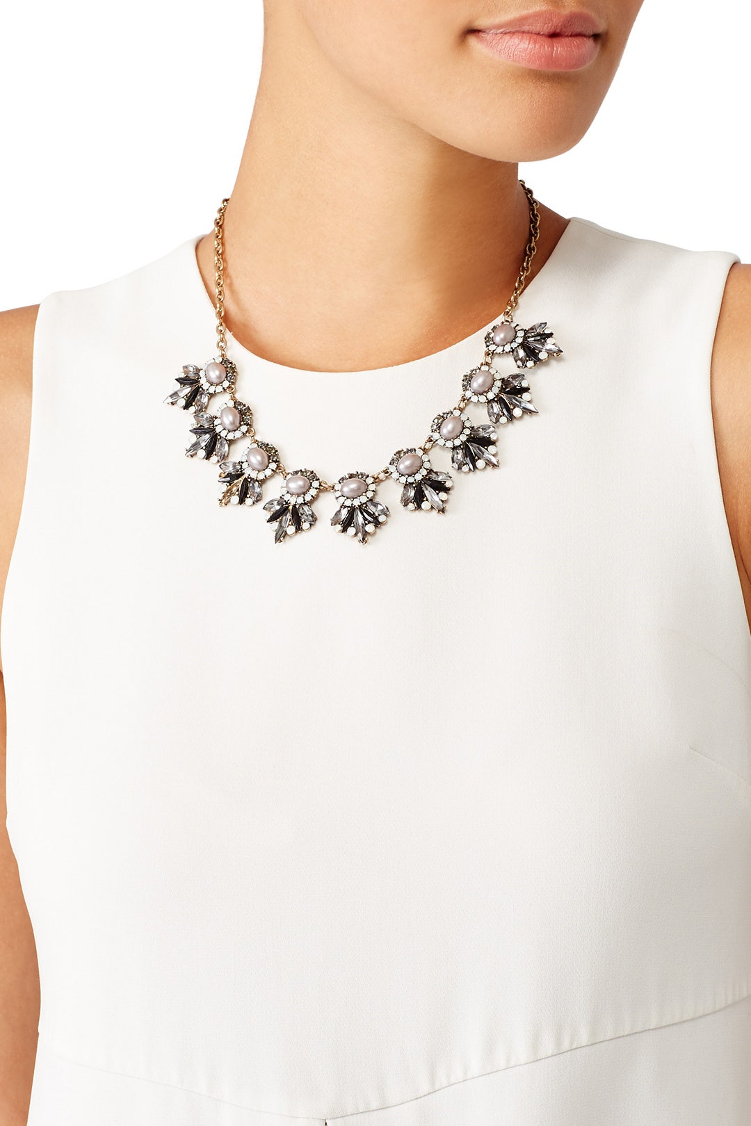 Midnight Pearl Necklace by Slate & Willow Accessories 2