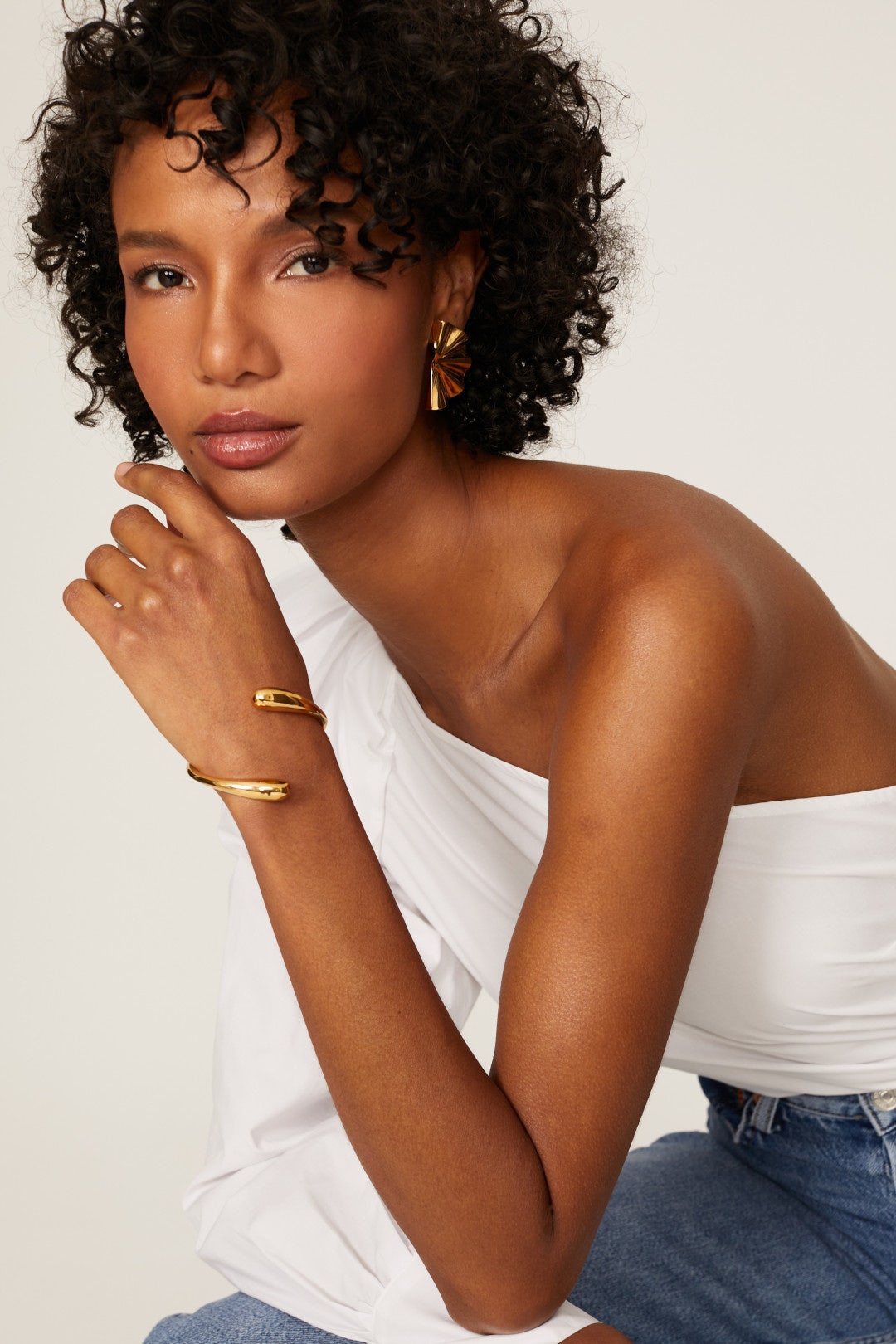 Twisted Dash Cuff by Soko 1