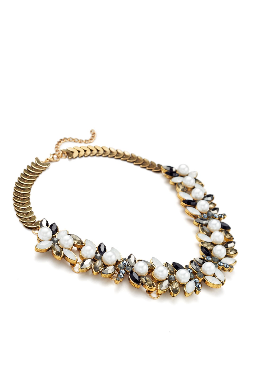 Kris Necklace by Slate & Willow Accessories 1