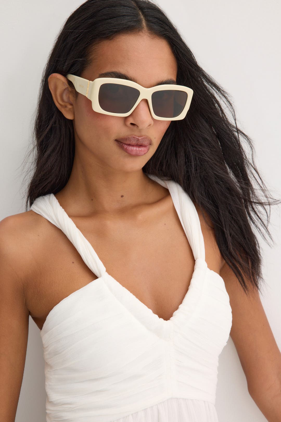 Croisiere Sunglasses by Jacquemus Eyewear | Rent the Runway