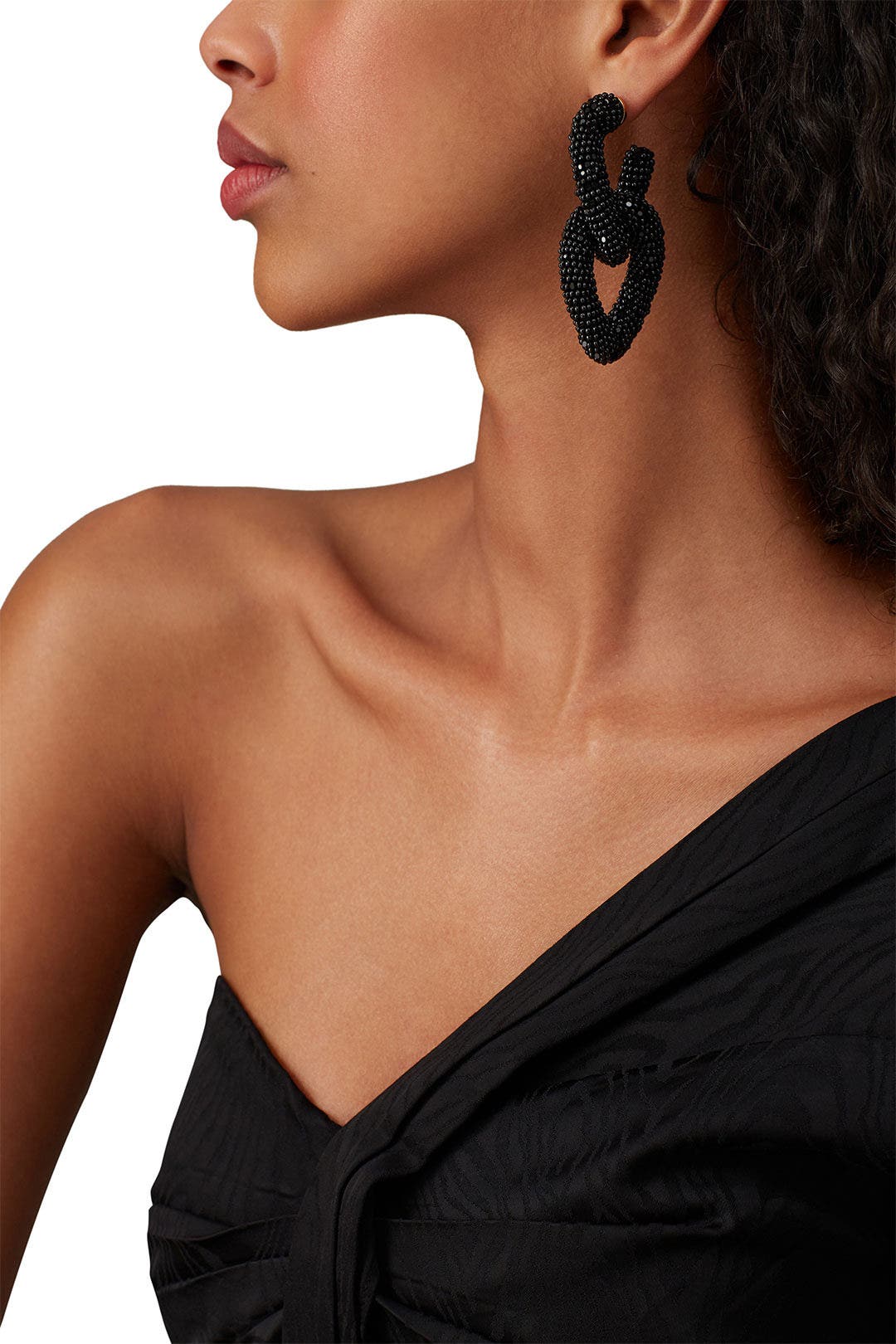 Black Beaded Link Earrings by Oscar de la Renta 0