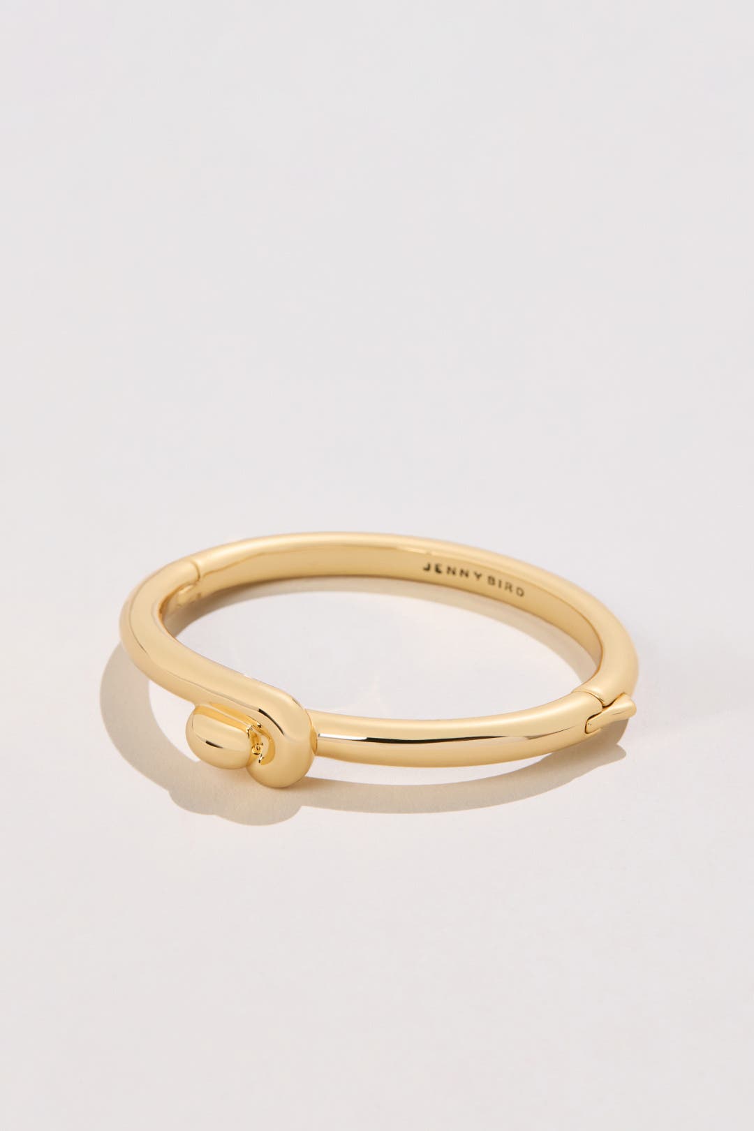 [JennyBird]Maeve Bracelet 結び目アクセントロック式バングル Maeve Knot Bangle | Gold Bracelet | JENNY BIRD
