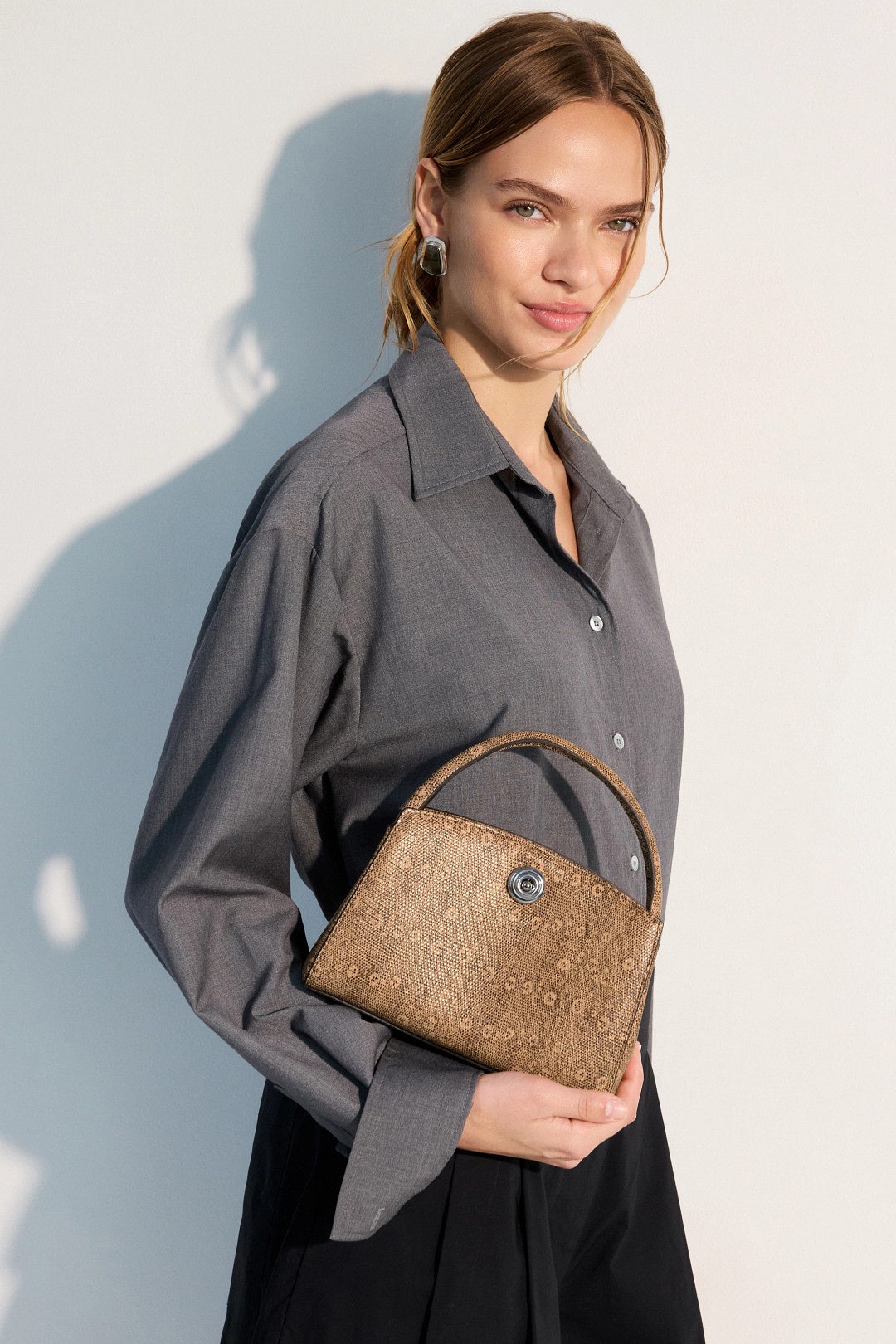 Pushlock Mini Lady Bag by Liffner 1