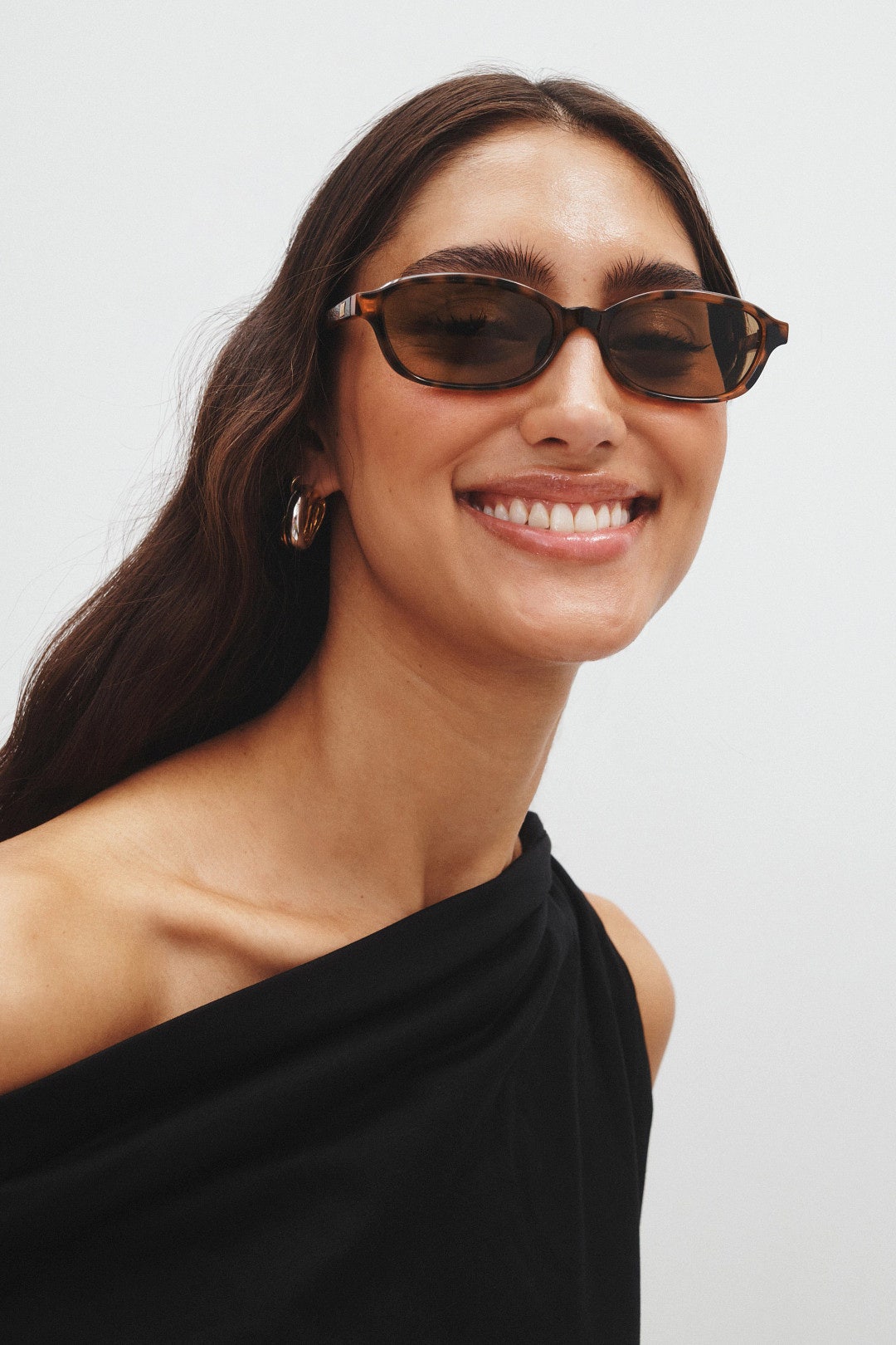 Honey Pot Brown Tint Sunglasses by Le Specs 1