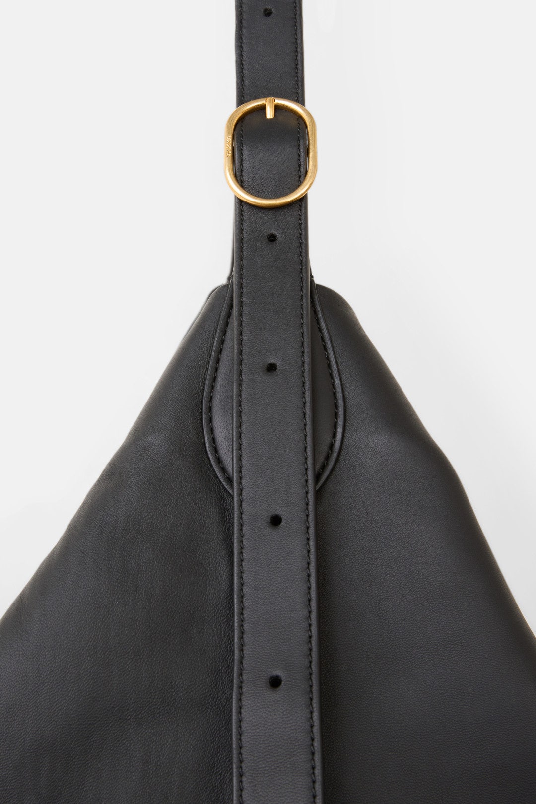 Plonge Vivian Large Hobo Bag by VINCE. Handbags 1