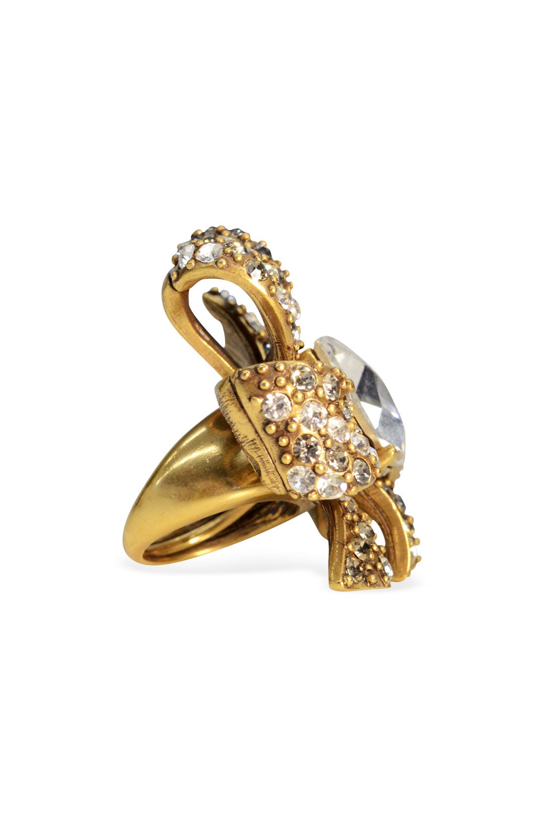 Bow Surprise Ring by Oscar de la Renta 1