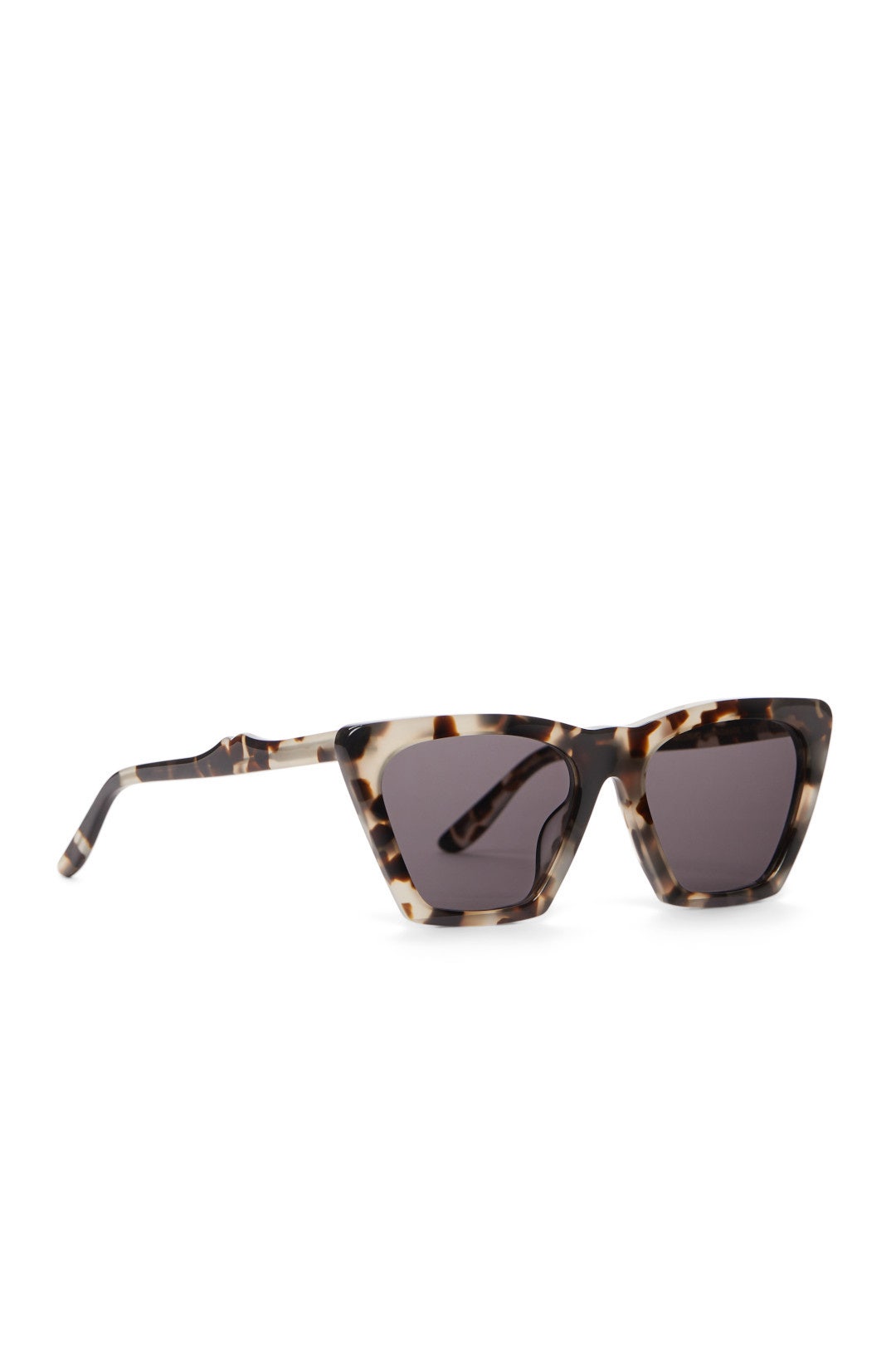 Lisbon Sunglasses by Illesteva 1