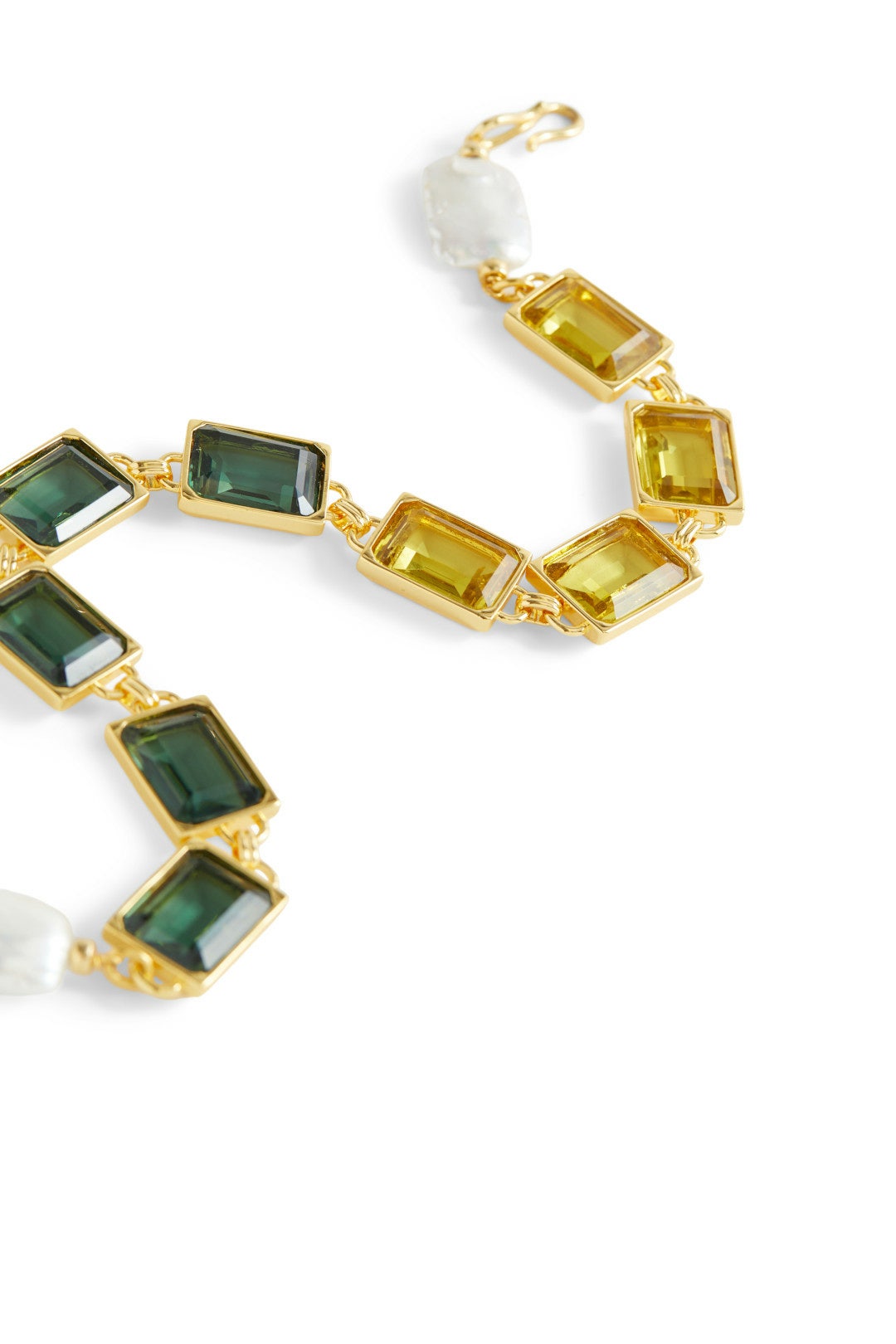 Vert Collar by Lizzie Fortunato 1